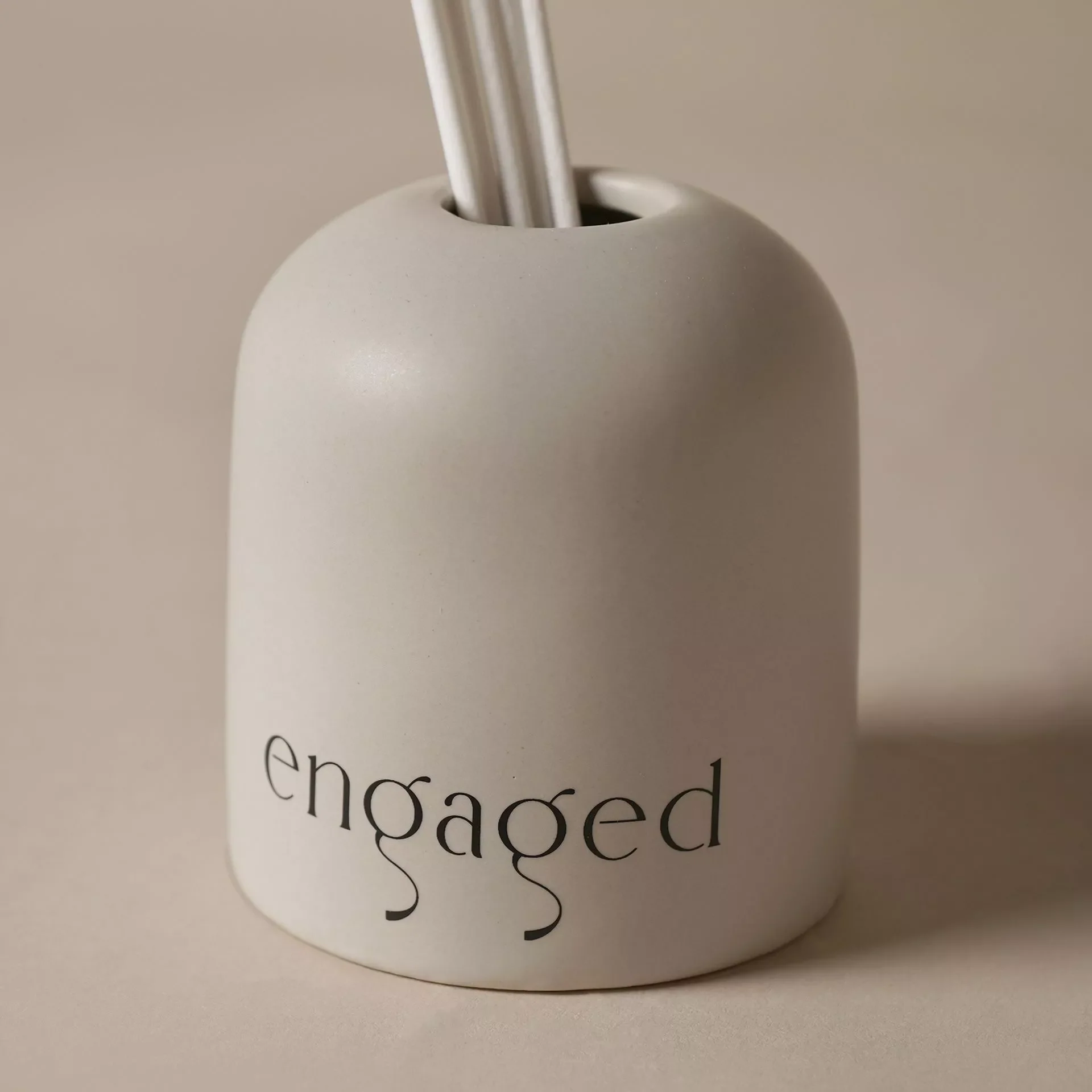 Amore Diffuser – Engaged - Elegant Oil Diffuser Gift - Image 3