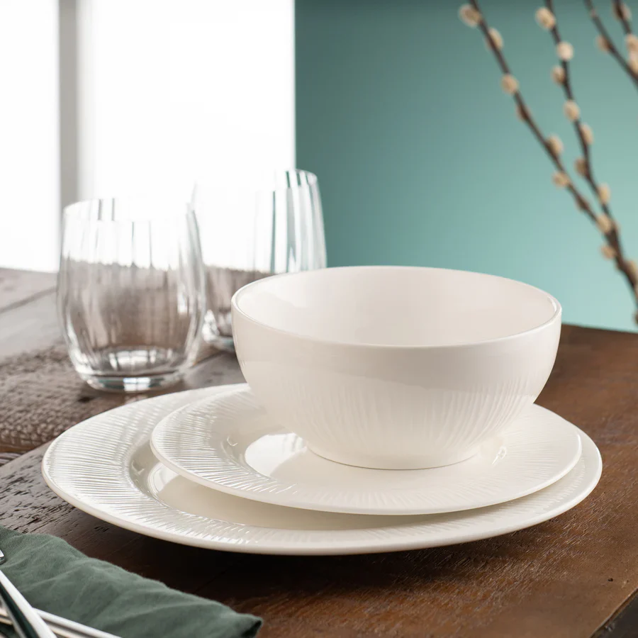 Belleek Living Erne 12 Piece Dinnerware Set, Contemporary Porcelain Dining Collection for 4 - Image 2