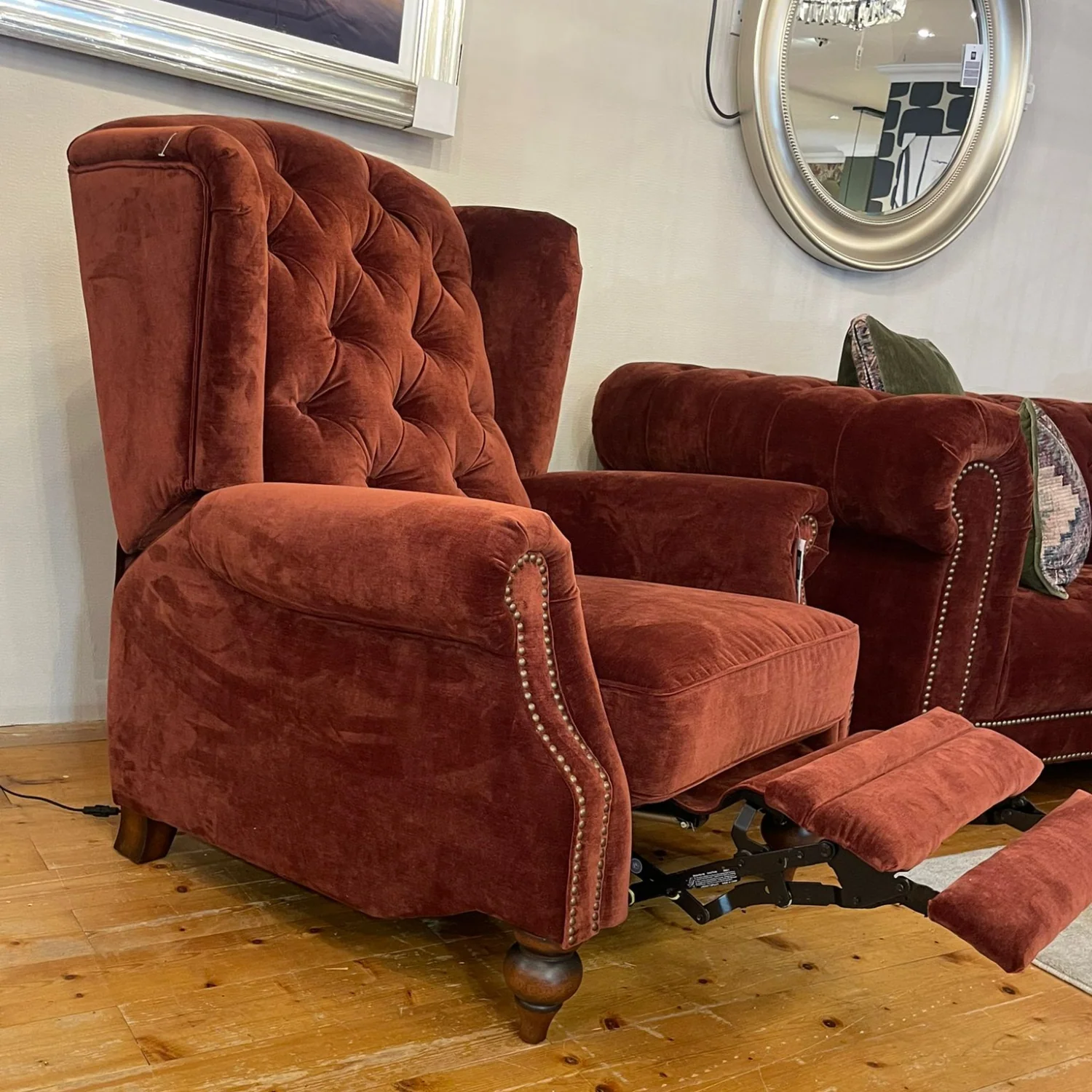 Buckingham Reclining Wing Chair - Image 2