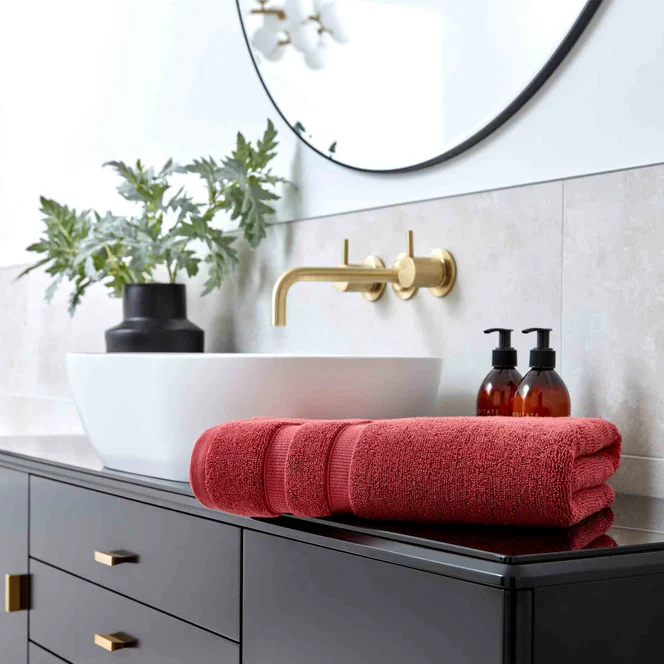 Christy Signum Bath Towel Rouge - Image 2