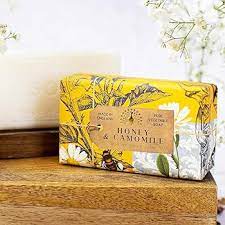 English Soap Co Soap Bar Honey and Chamomile - Image 3