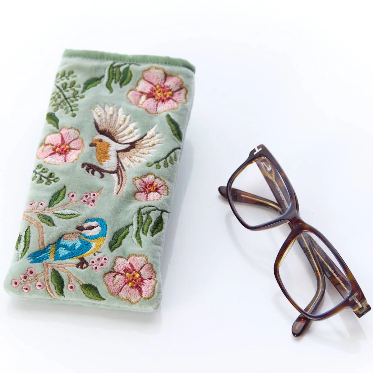 Floral Embroidered Glasses Case