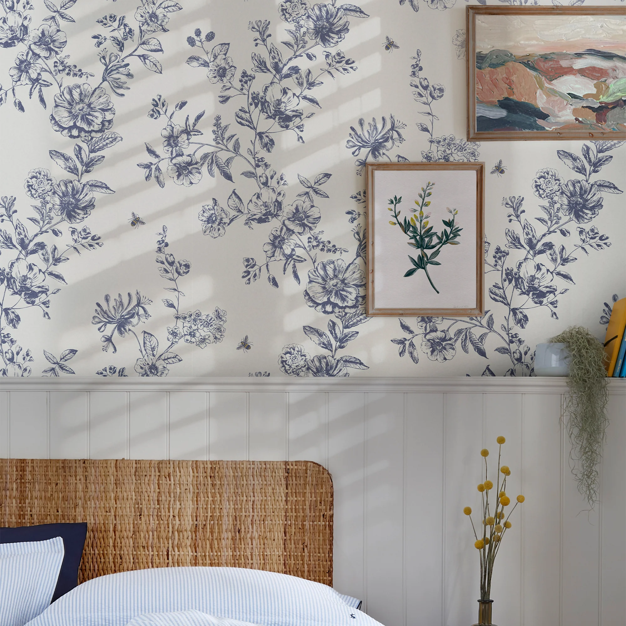 Joules Honey Floral Wallpaper Cream - Modern Wall Covering for Home - Image 2