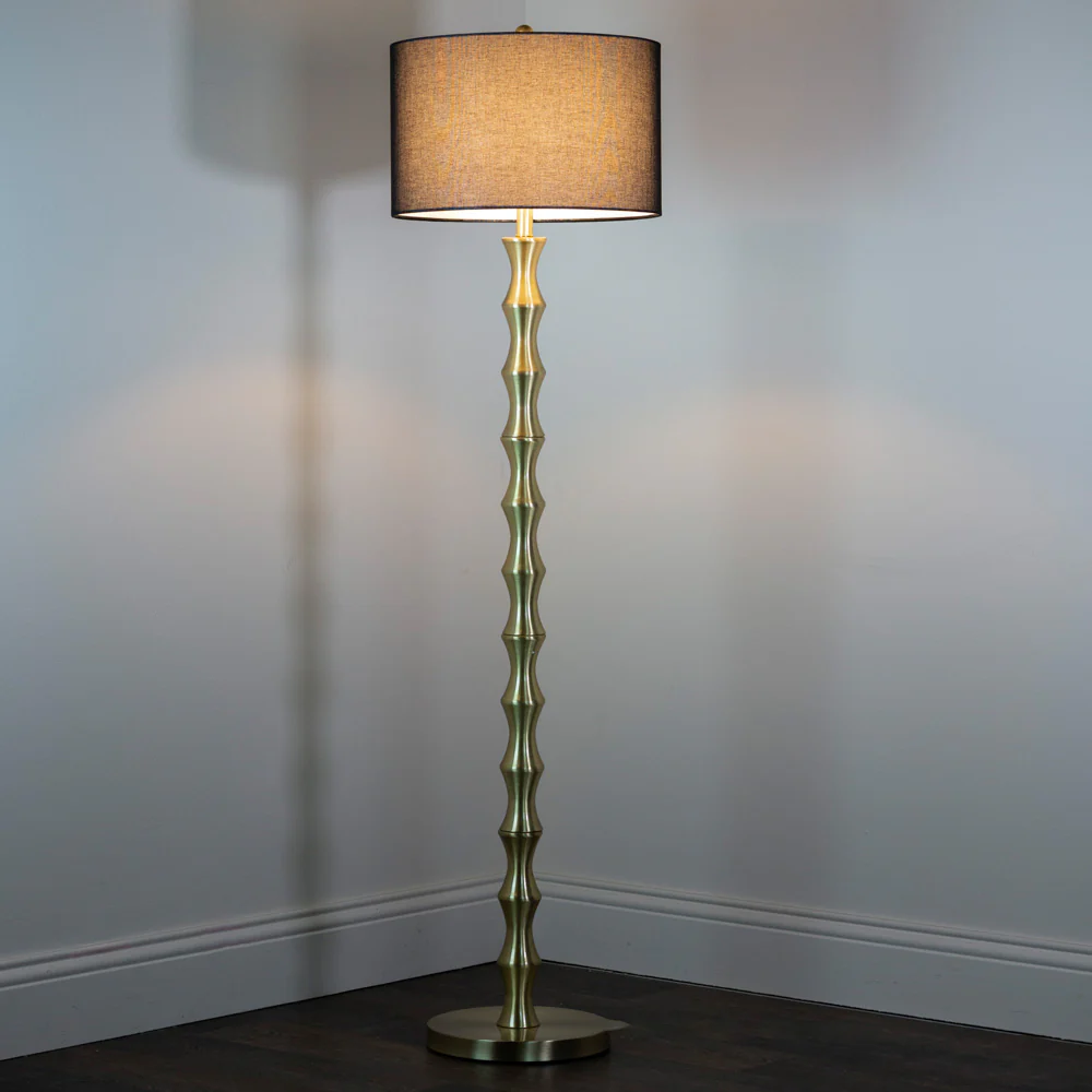 Julia Floor Lamp Gold/Black – Modern Free Standing Lights - Image 2
