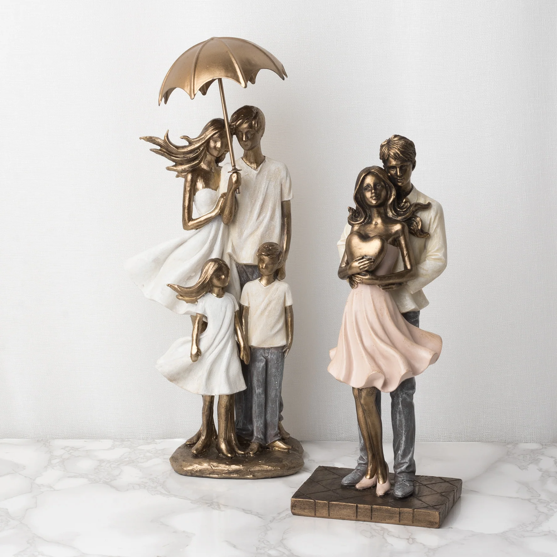Juliana Couple Embracing Figurine - Image 5
