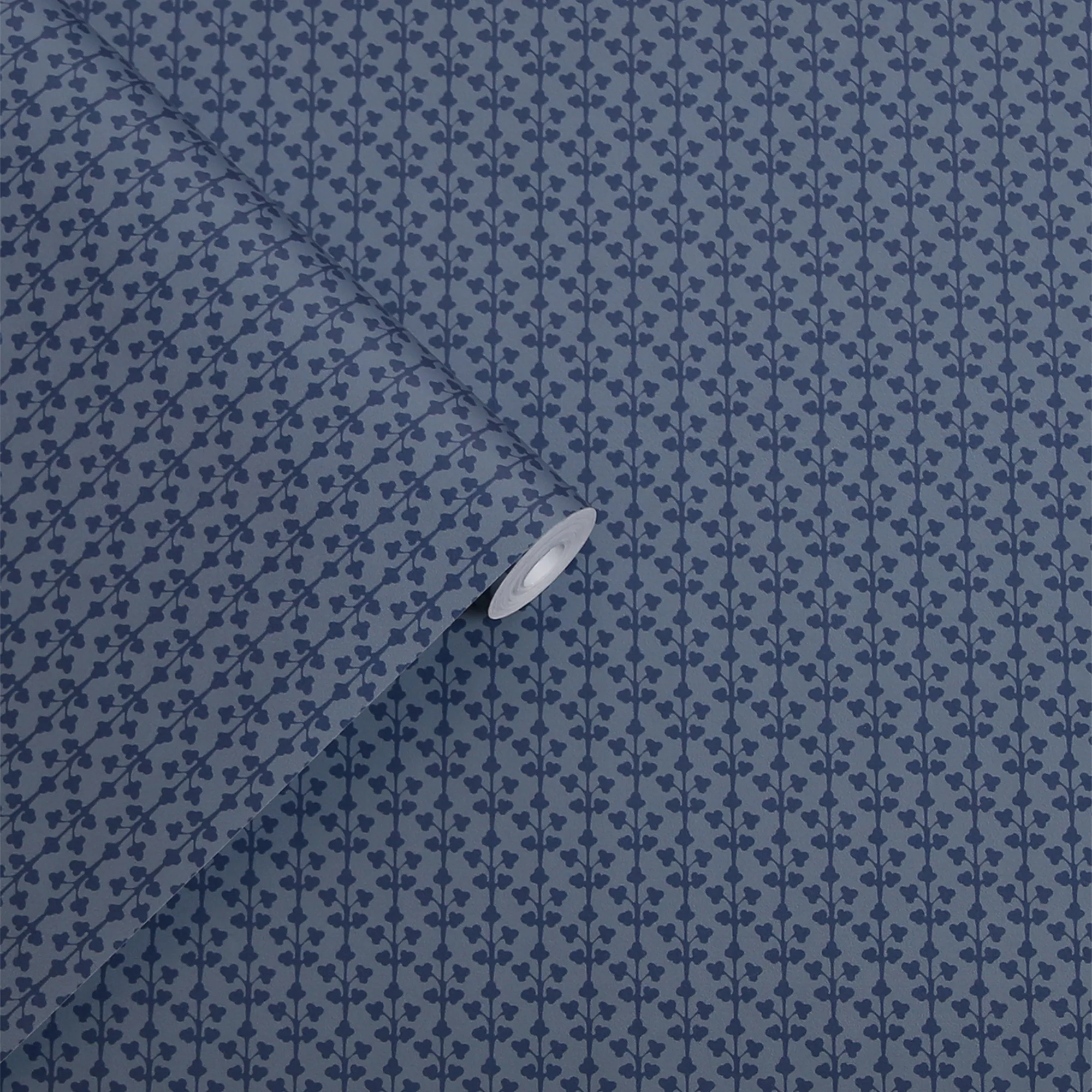 Laura Ashley Wallpaper Seaham Midnight Blue - Image 3