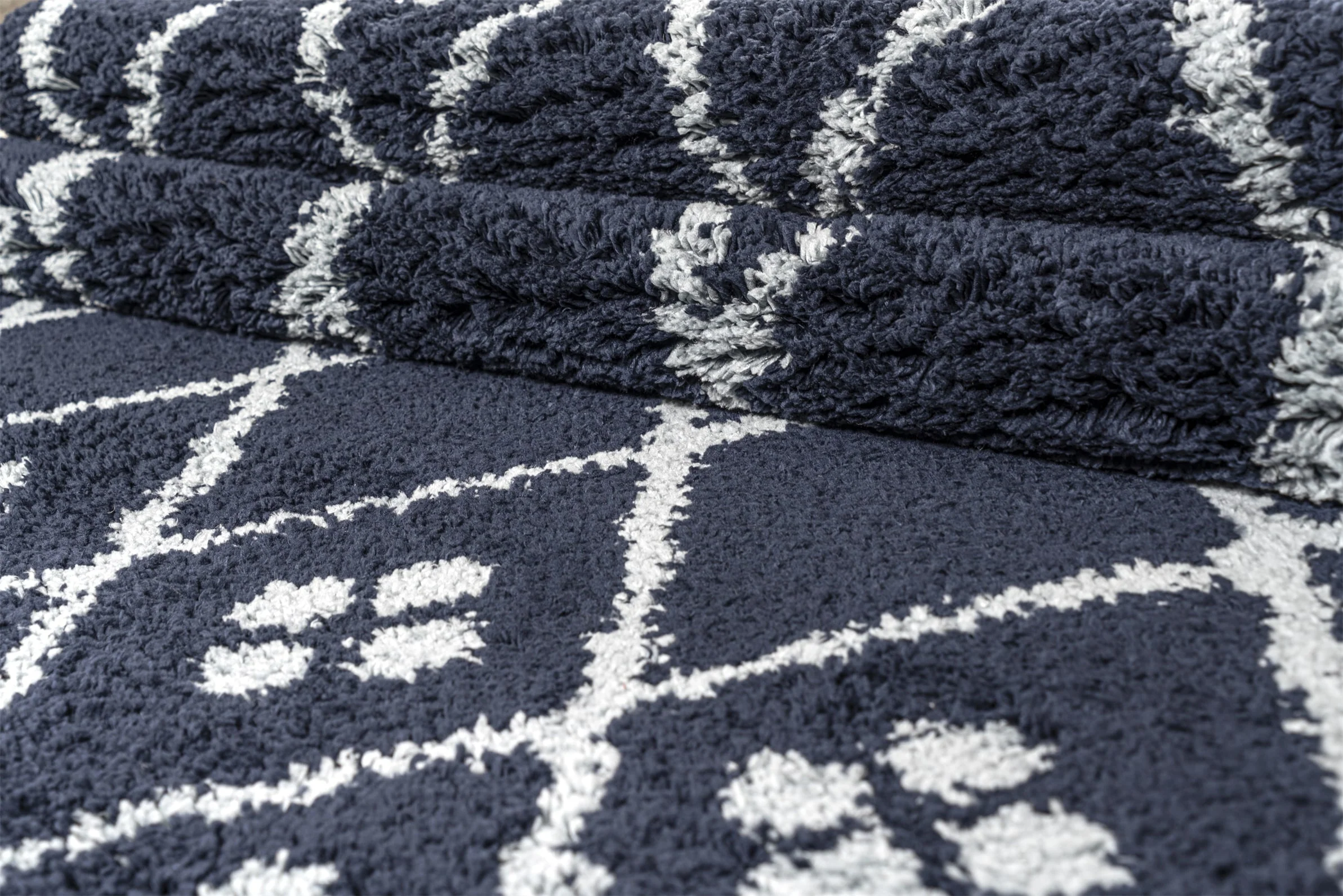 Milo Geometric Rug - Navy 03 - Image 7