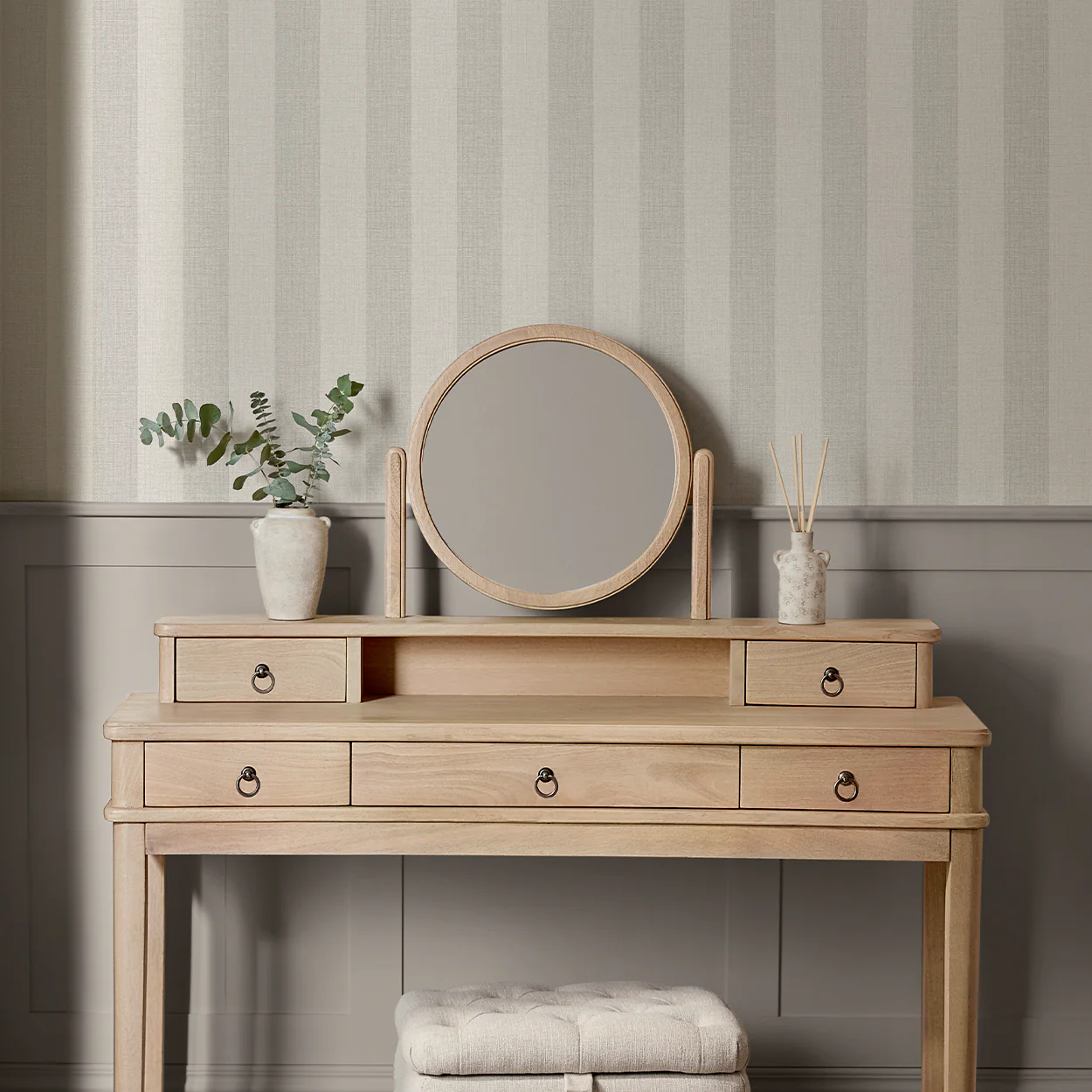 Next Striped Linen Wallpaper Natural – Warm Neutral Tones, Textured Finish, Easy Hang Non-Woven Roll - Image 2