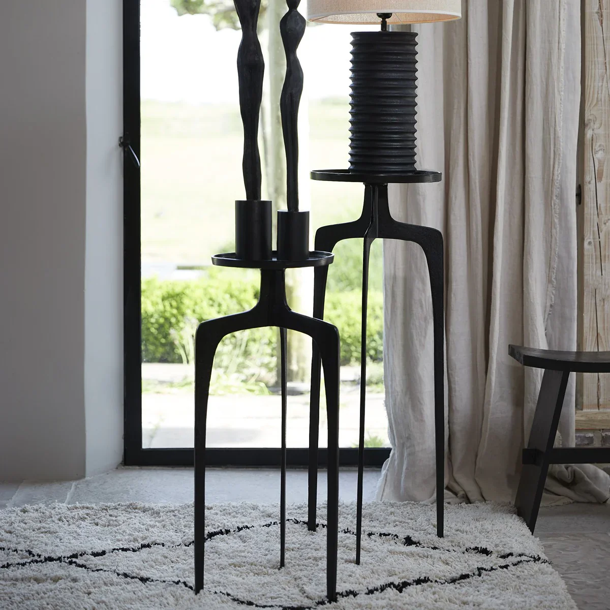 Pano Set of 2 Pillars Dark Bronze Aluminium Display Stands for Modern Home Accessories Décor - Image 2