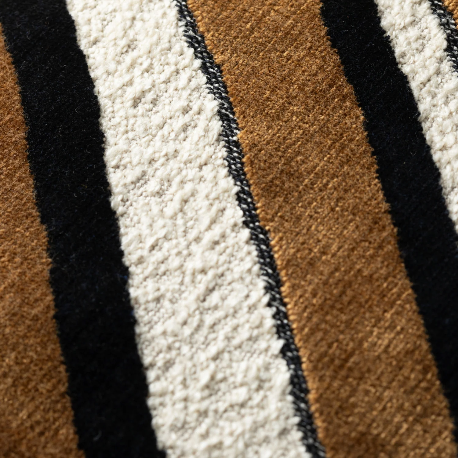 Scatterbox Cushion Bryce 40x60 cm Cognac/Cream - Image 5