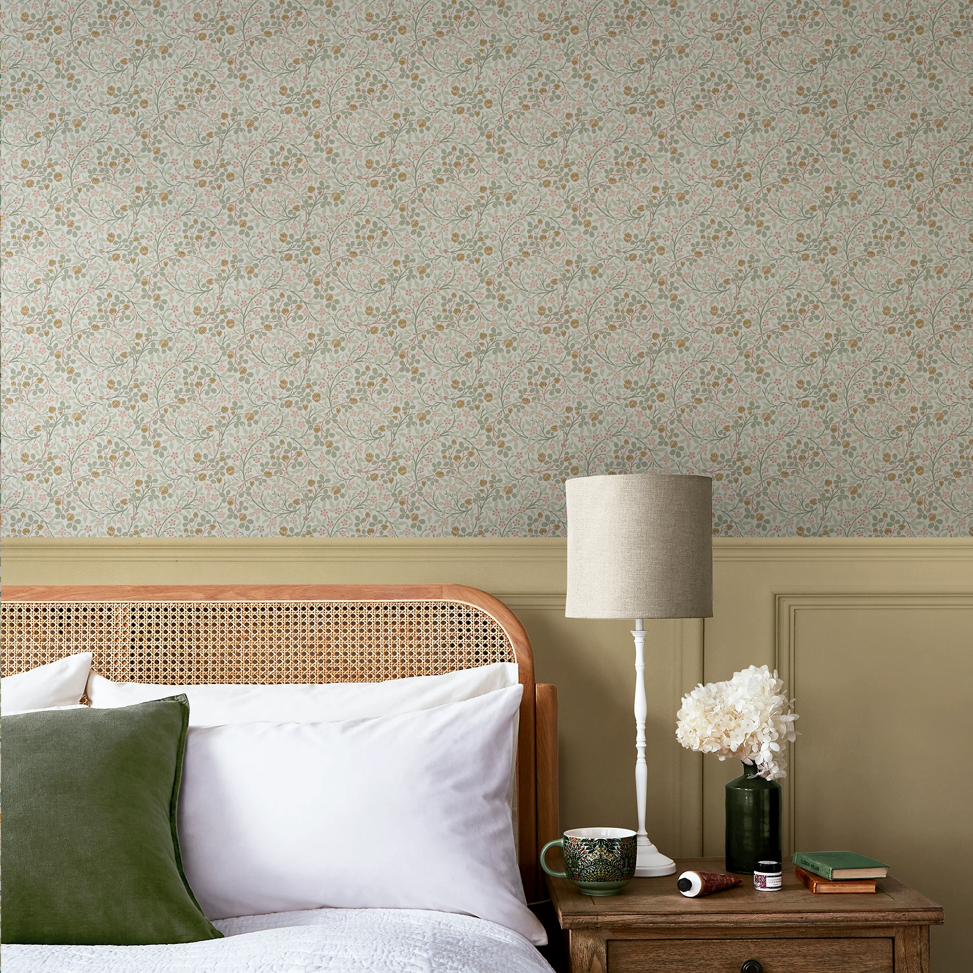 William Morris Clover Floral Wallpaper Peony & Sage – Soft Botanical Design, Paste the Wall, 10m Roll - Image 2