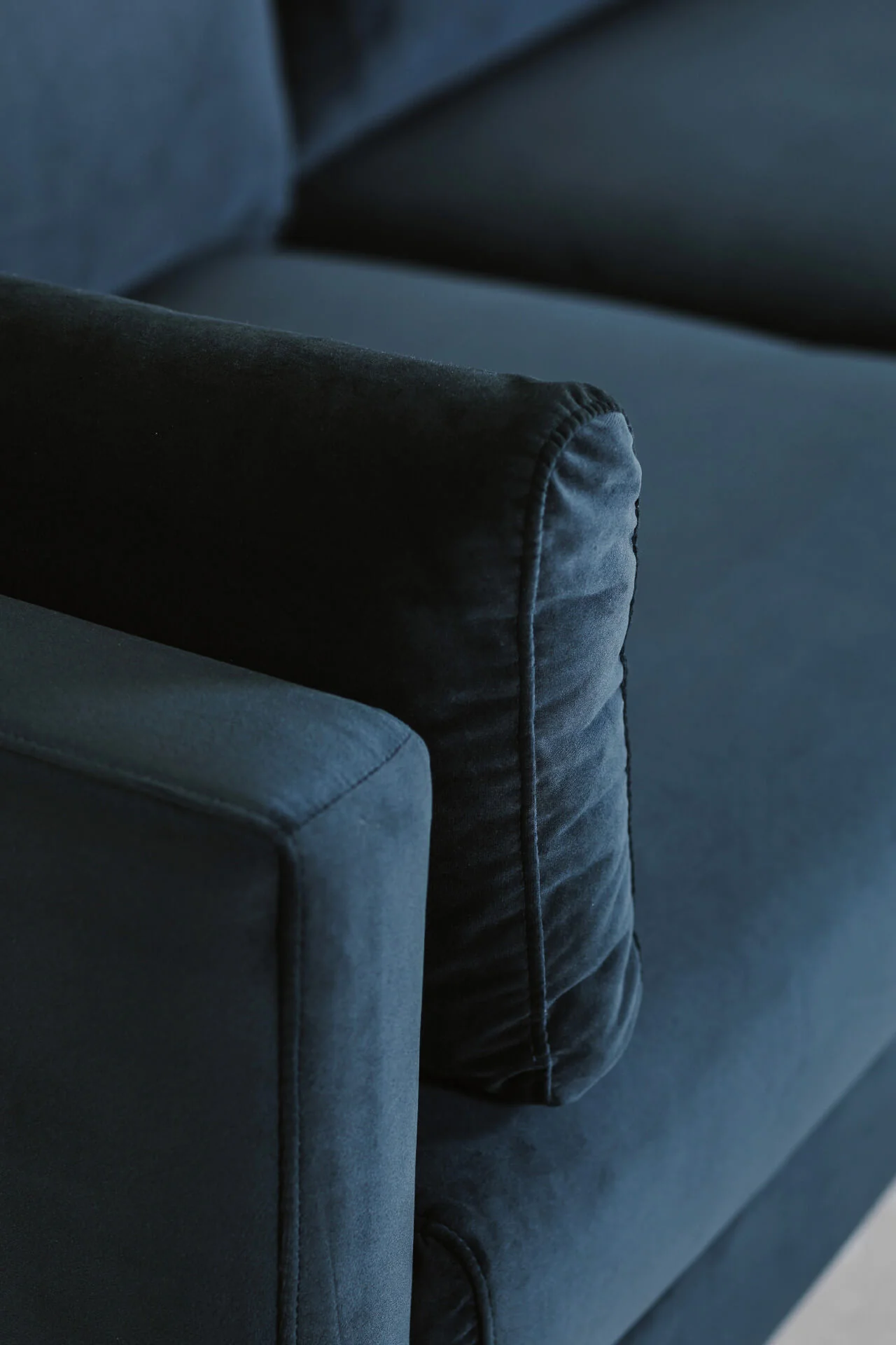 Wren 3 Seater Sofa Navy - Image 8